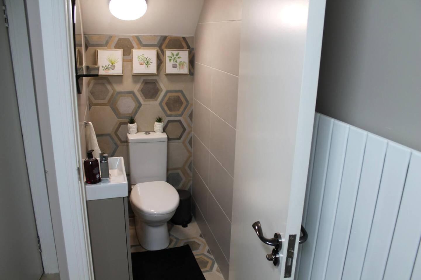 ベルファスト 4 Bed Boutique House Lisburn Roadヴィラ エクステリア 写真