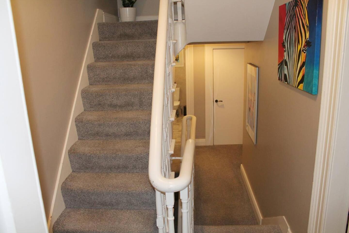 ベルファスト 4 Bed Boutique House Lisburn Roadヴィラ エクステリア 写真