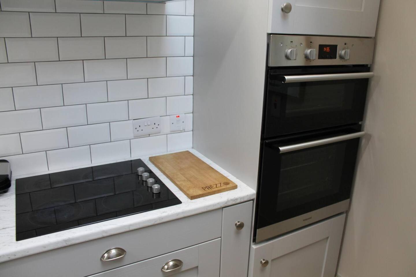 ベルファスト 4 Bed Boutique House Lisburn Roadヴィラ エクステリア 写真